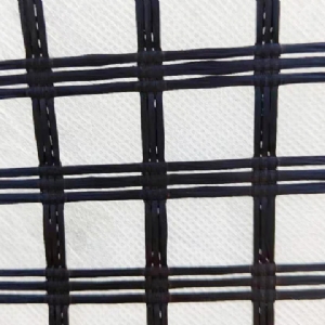 經(jīng)編加筋涂層土工布