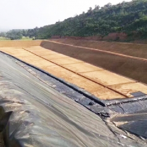 養殖土工膜施工