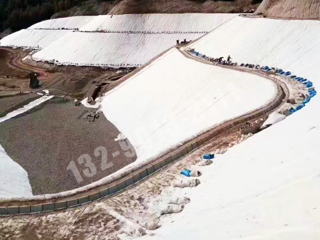 三維復合排水網(wǎng)施工