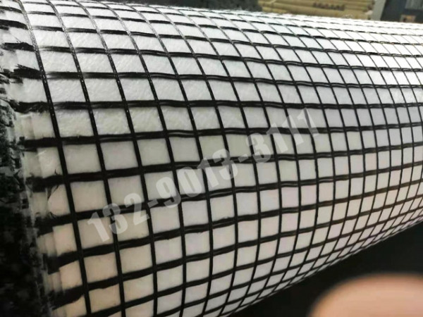 格柵復合土工布