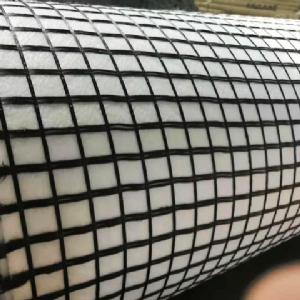 格柵復合土工布