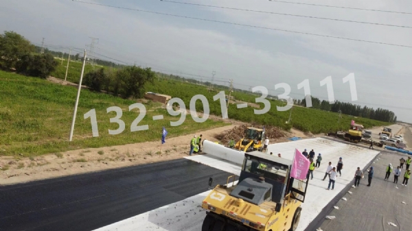 聚丙烯長(cháng)絲防裂基布